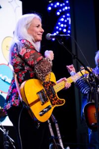 Lynda Kraar playing her Madcat